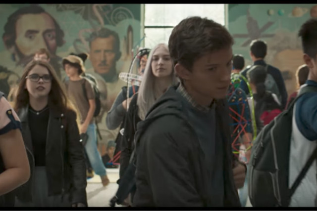 蜘蛛侠英雄归来钢铁侠拯救轮船,蜘蛛侠英雄归来中钢铁侠救场