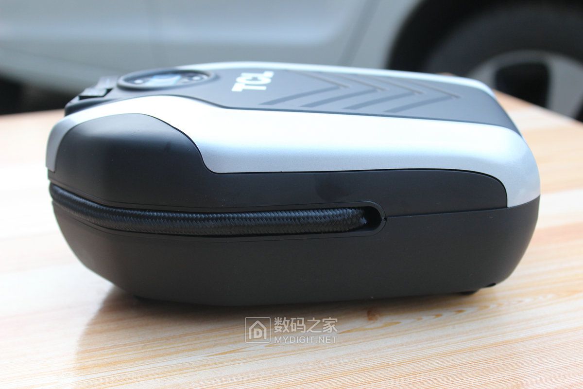 tcl车载充气泵为国产点赞,tcl汽车充气泵