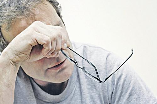 胃炎不必急着吃药,胃炎一直不好还经常疼