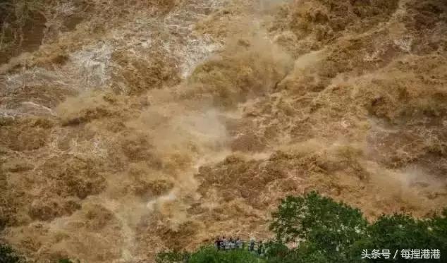 虎跳峡是云南必去之地,虎跳峡是贵州的著名峡谷吗