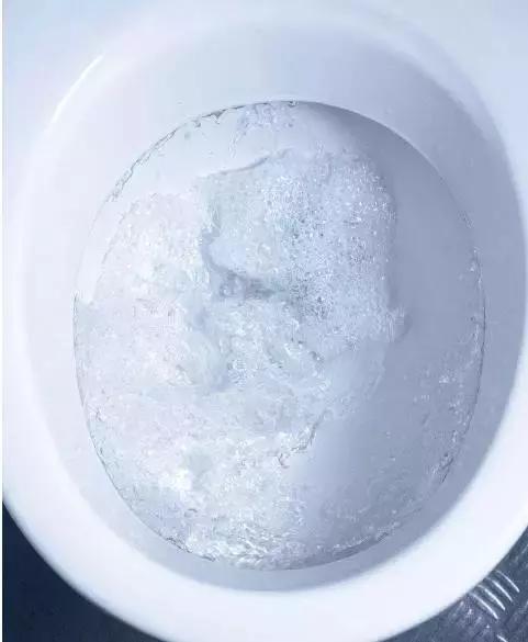 马桶堵住了用塑料瓶怎么解决,马桶堵了一次性杯子怎么疏通