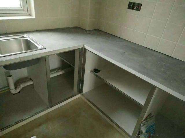 瓷砖橱柜到底省不省钱,装修师傅说瓷砖好看