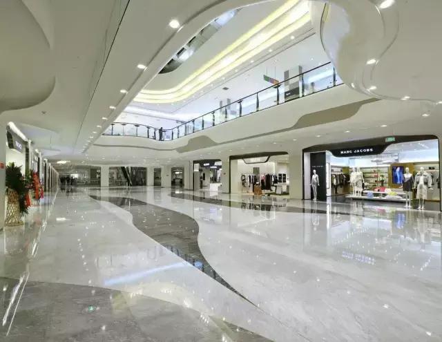 关晓彤代购靠谱吗,关晓彤的鞋子有多贵