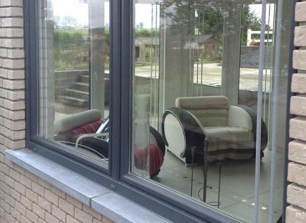 西晒房间闷热怎么解决,太阳西晒房间很热怎么弄