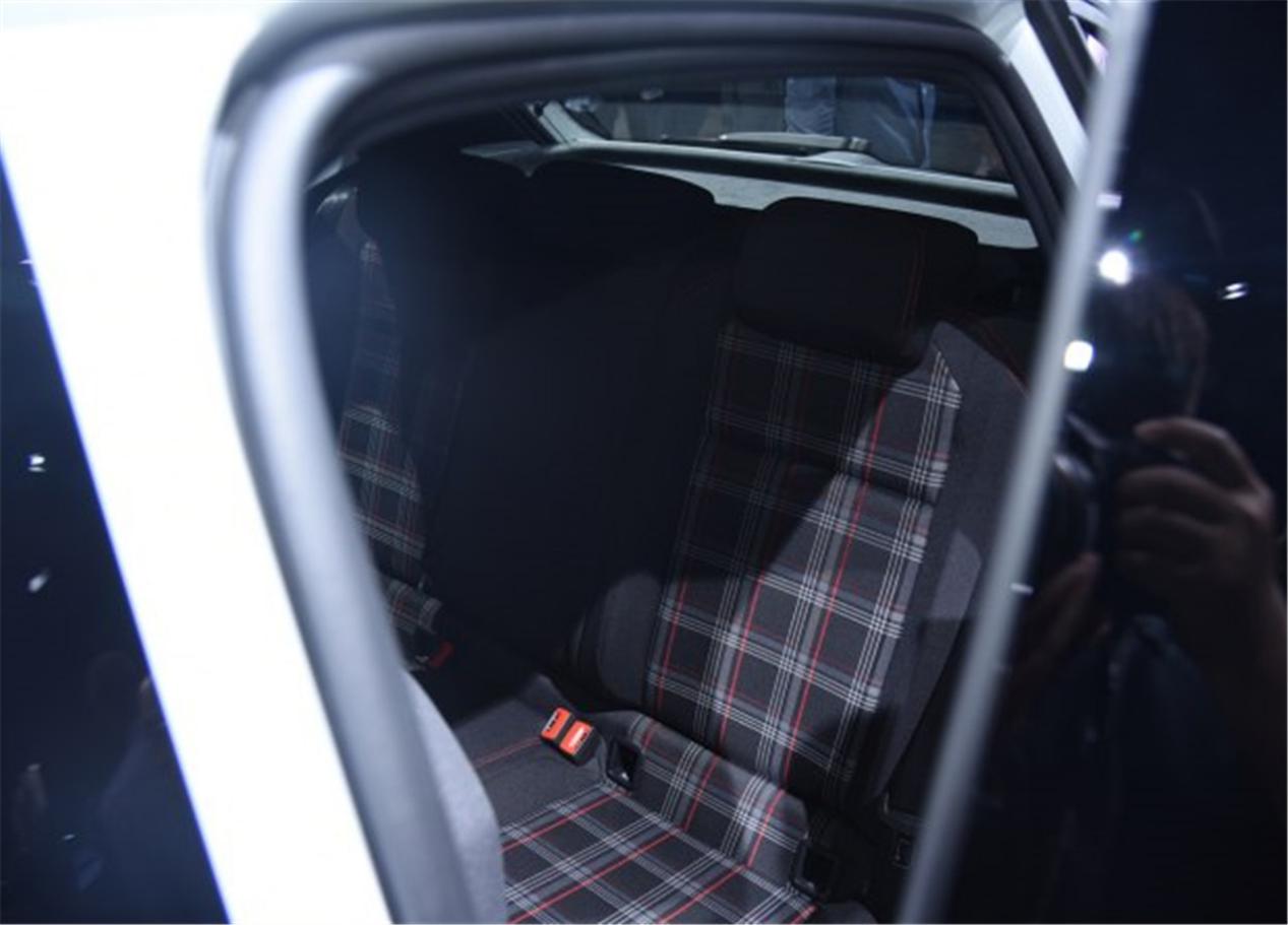 大众pologti双增压,大众polo动力能秒杀suv