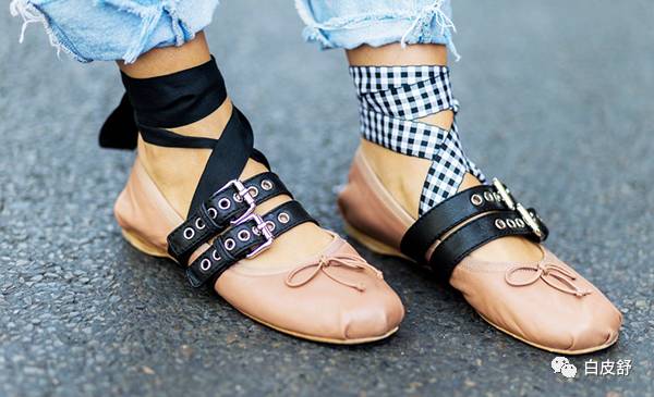 周冬雨袜子,袜子只有一只怎么办