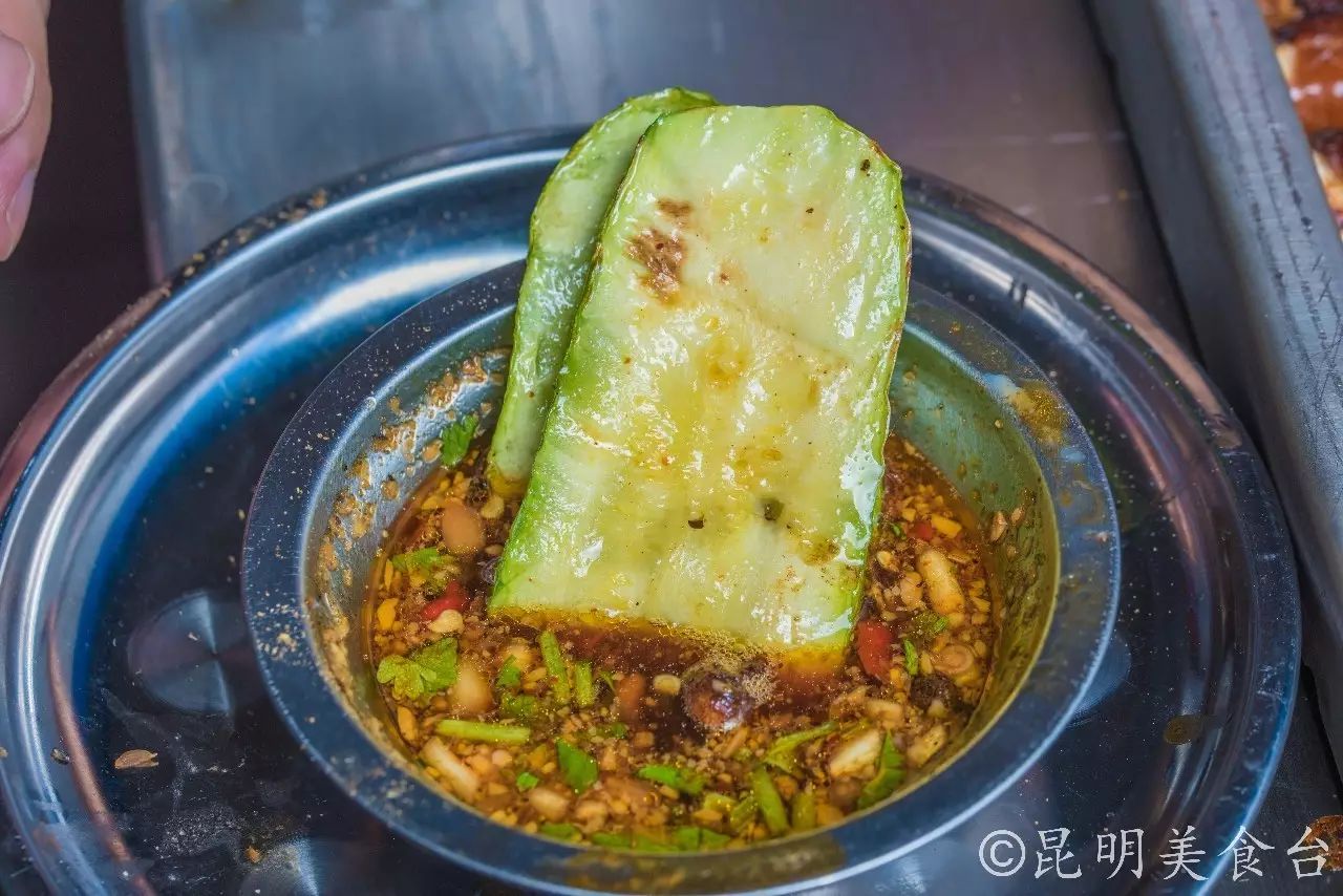 昆明每天蘸水500份的羊肉馆,昆明排名前十烧烤