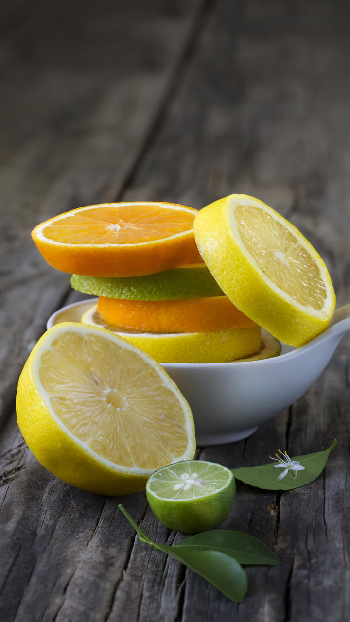 超多高清好看的壁纸,归来的奥特曼壁纸