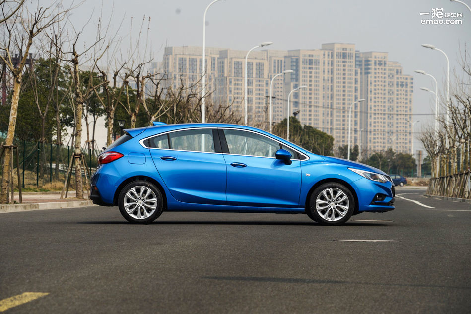 2015款科鲁兹两厢掀背隐藏功能,2015款科鲁兹1.6两厢掀背