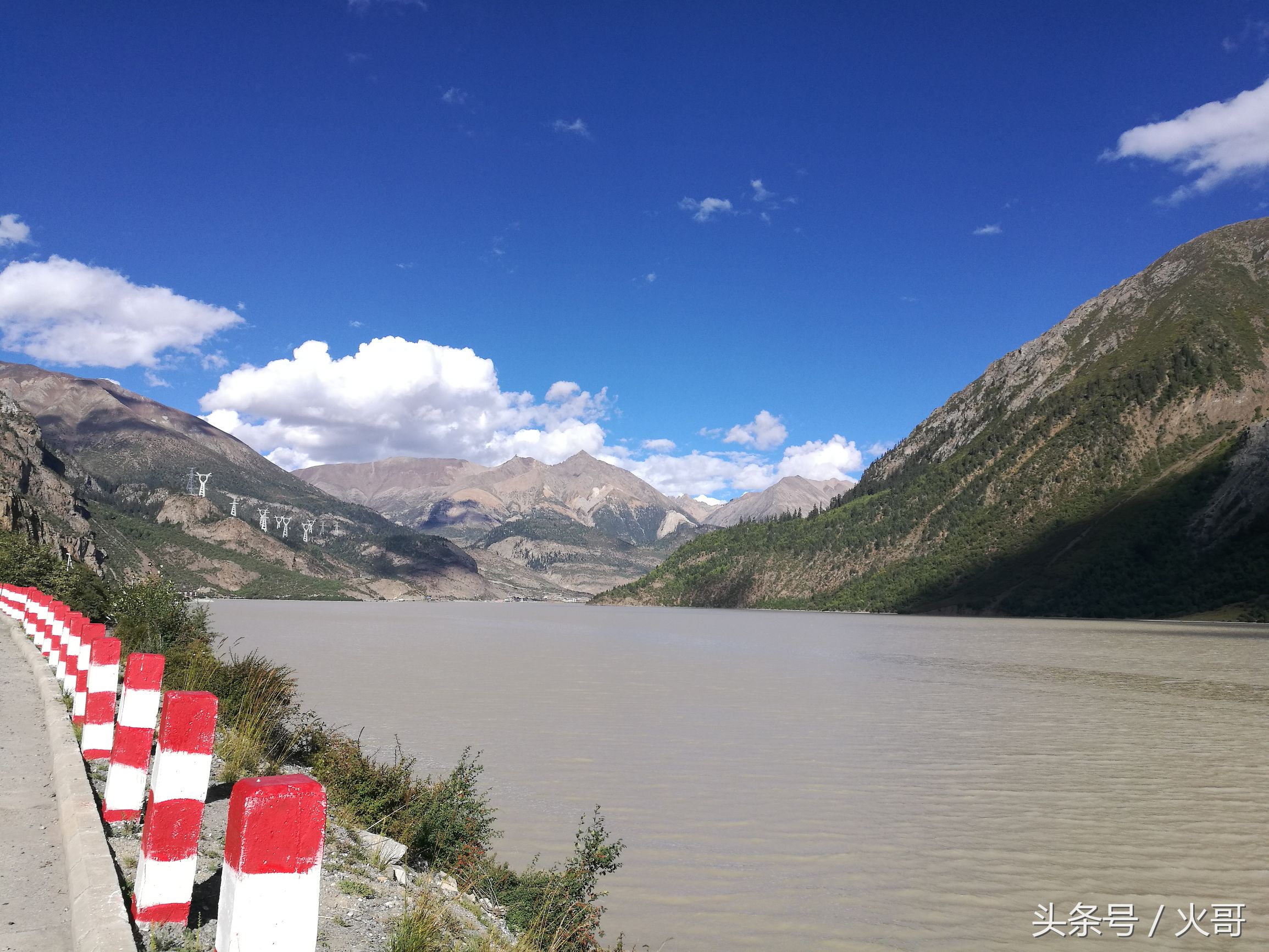 西藏林芝波密姑娘,路过林芝