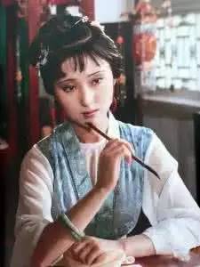 莲笙：《讲什么矜持？》