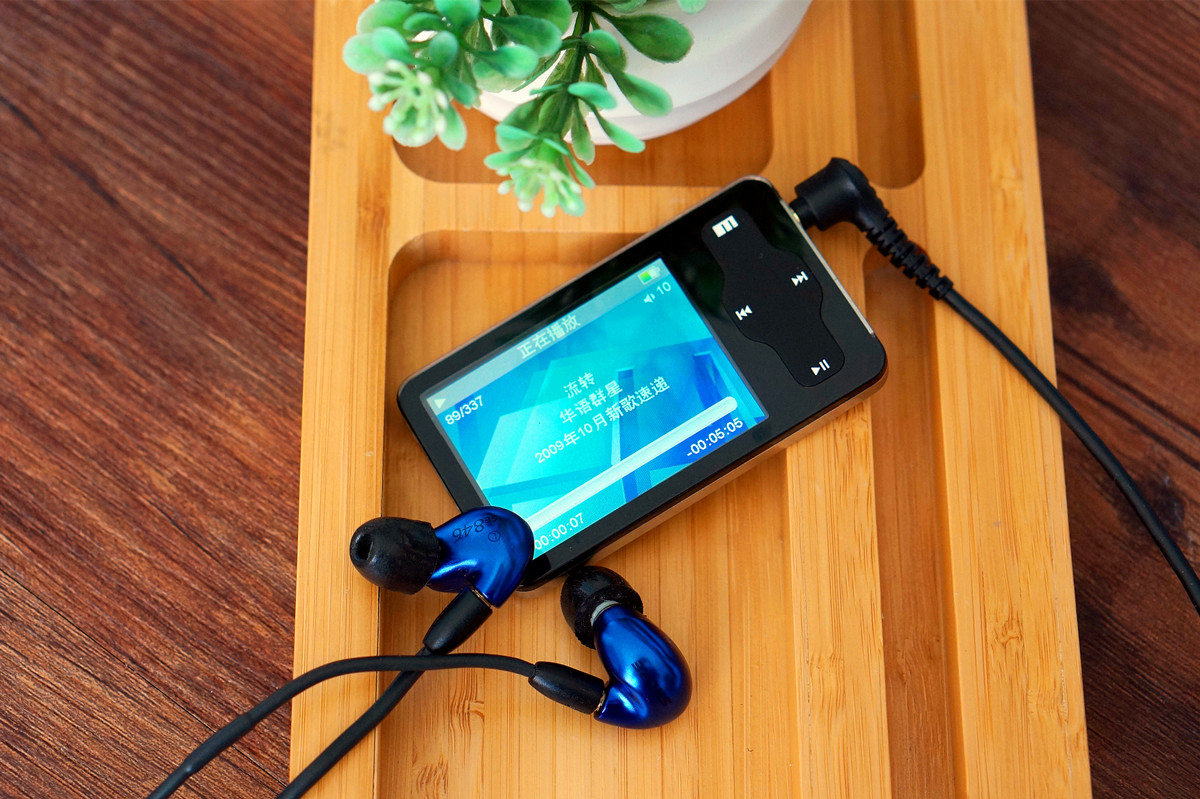 手机直推*党**出街利器：四单元动铁旗舰舒尔SE846体验