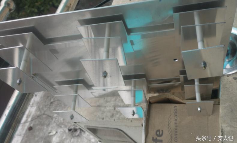 宽带速度越来越慢是被蹭网了吗,家里移动宽带wifi信号弱怎么解决