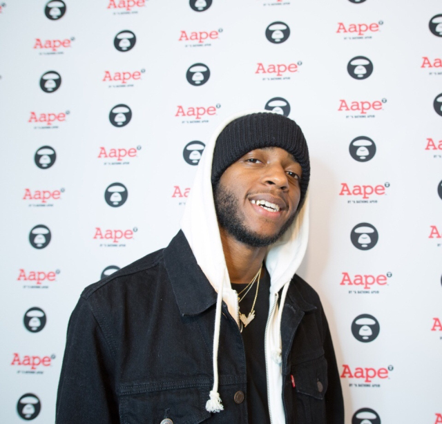 不甘做支线争上位？Aape洛杉矶新店要从Supreme碗里抢钱？