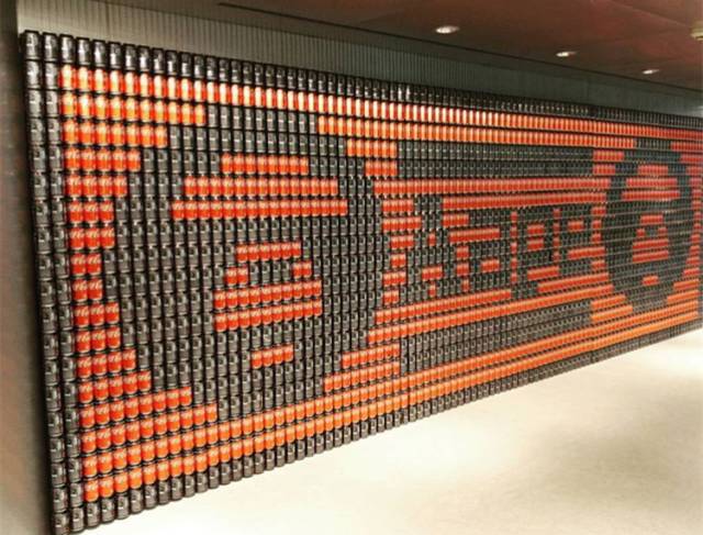 不甘做支线争上位？Aape洛杉矶新店要从Supreme碗里抢钱？