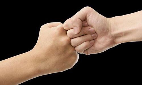 小孩大运动和语言发育迟缓怎么办,大运动发育迟缓3岁宝宝康复训练