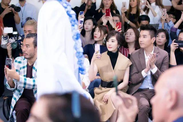 杨幂和mk的代言是到期了吗,杨幂代言mk包是什么牌子