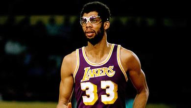 美媒排历史十大中锋：鲨鱼仅列第三，魔兽强势入榜！