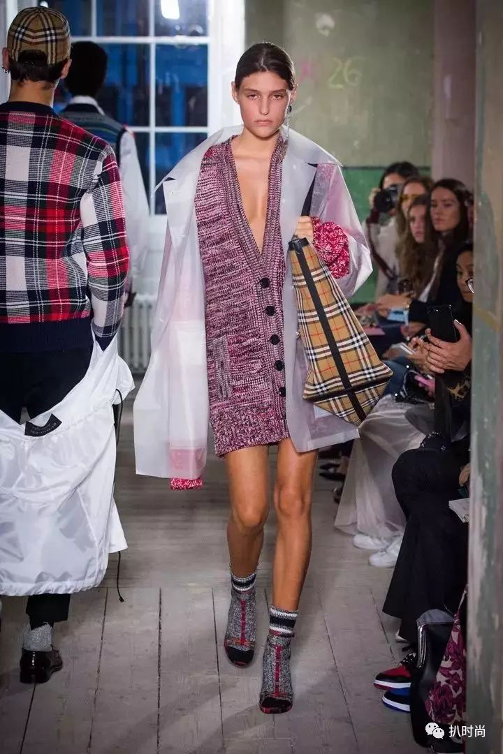 2018春夏伦敦时装周丨Burberry之外,还有什么可看?