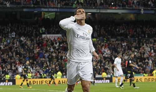 历史第2！C罗平传奇追梅西神迹比效率CR7完胜