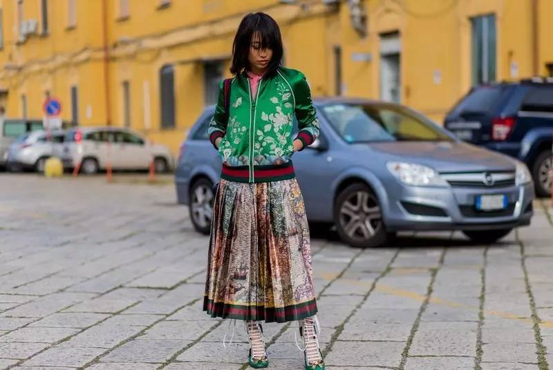 重磅刺绣夹克,朋克风刺绣夹克