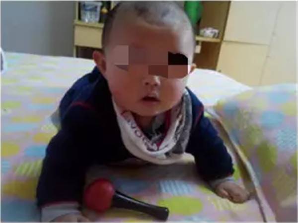 天!福州5个月宝宝被烧成这样!治疗费愁苦了父母,帮帮她吧!