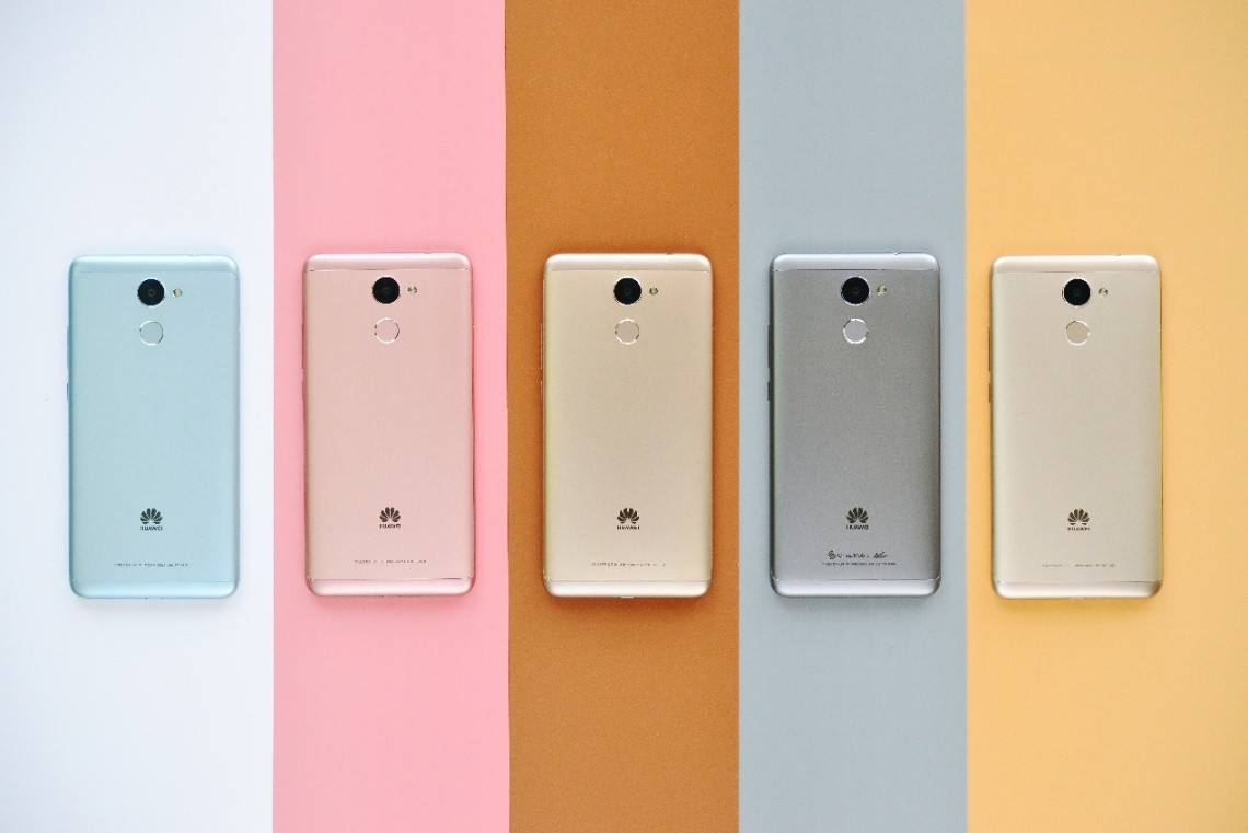 现在用华为畅享7plus,华为畅享7plus游戏测试