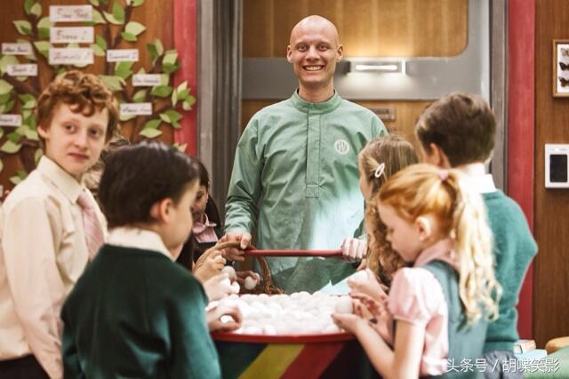 《雪国列车》一辆永不停歇的列车