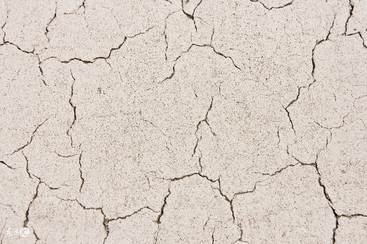 治理墙体渗水简单的方法,房间墙壁渗水怎么装修