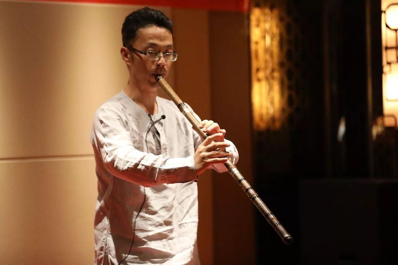 箫园秋分箫友雅集聚于杭州“雪庐”交流箫艺术