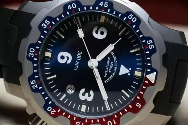 格拉苏蒂陀飞轮测评,格拉苏蒂莫勒潜水