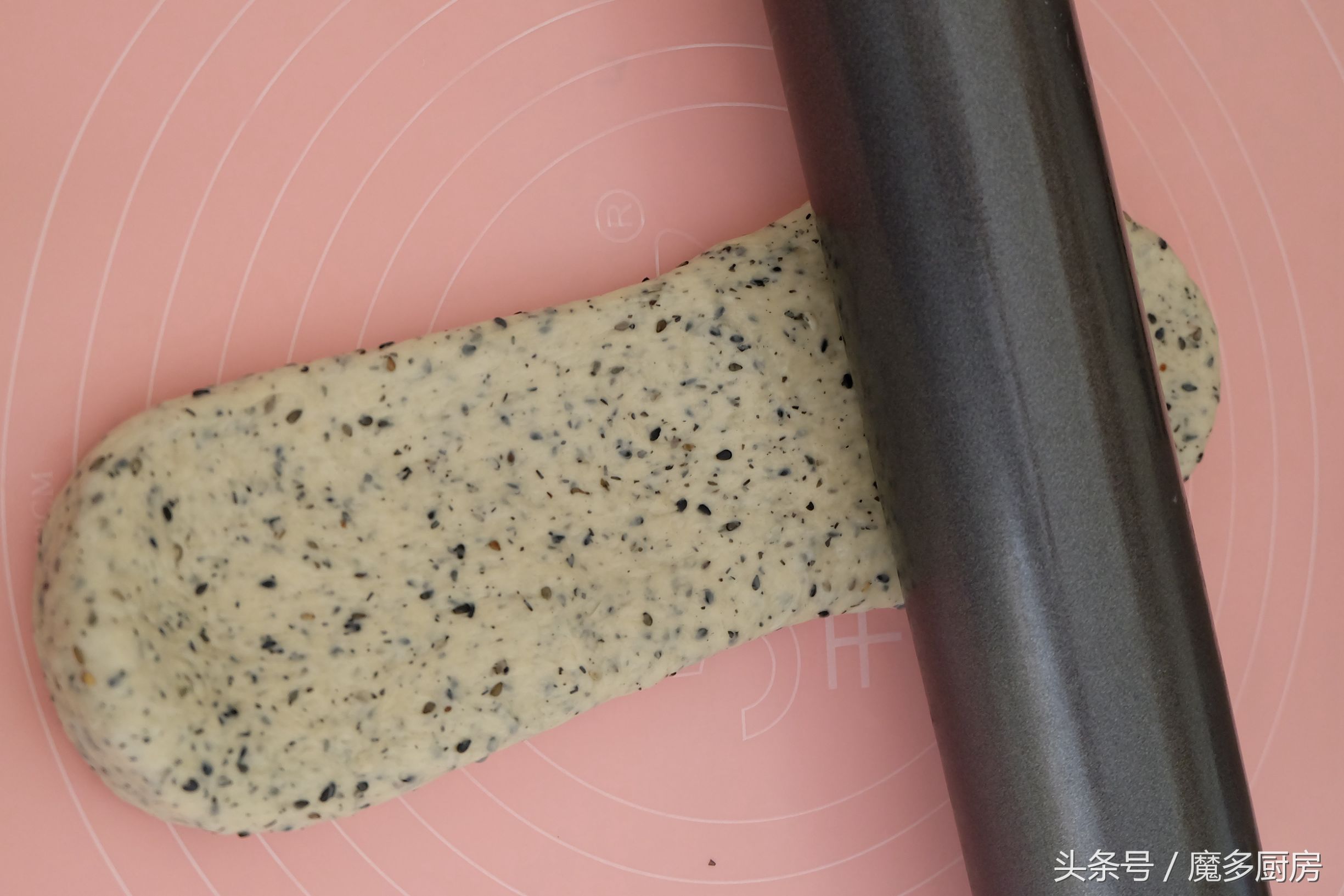 自家做不含黄油的吐司面包,想吃夹心小面包