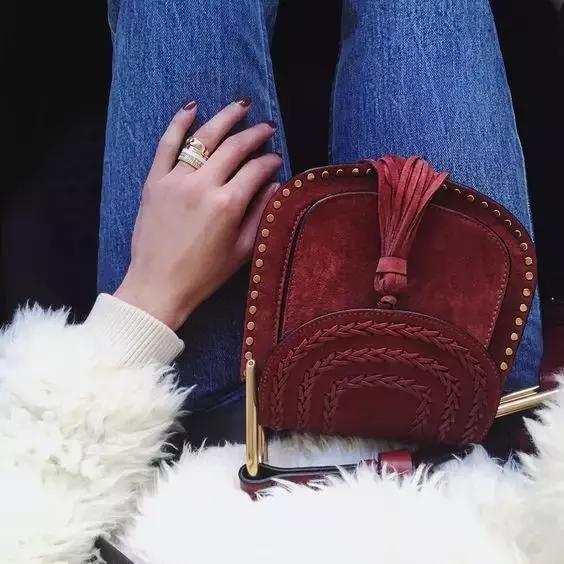 高圆圆背的小众包包,高圆圆同款刺绣包大号还是中号