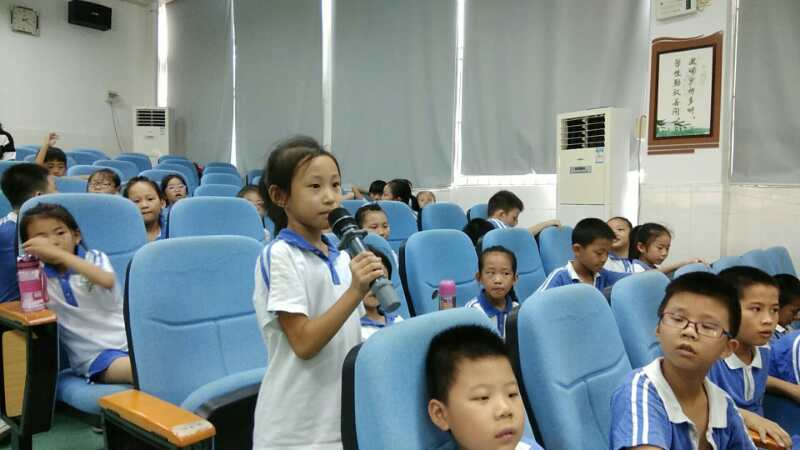 青少年怎样合理营养搭配？食品安全“五进”及食品安全展览活动来到坪山汤坑小学