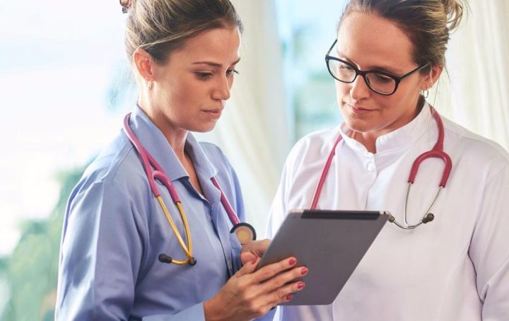 孕妇得了甲亢什么症状,甲亢孕妇t3偏低对胎儿影响