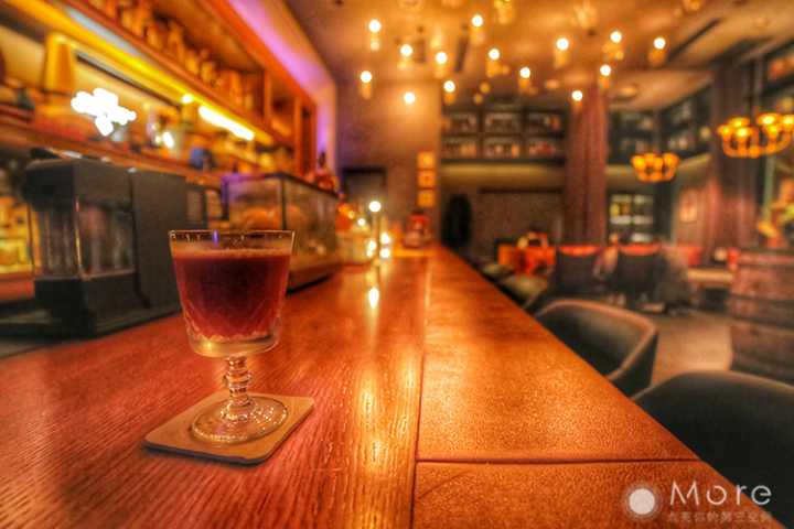 深夜酒馆｜在成都，总有一家酒吧适合你发朋友圈×PartOne