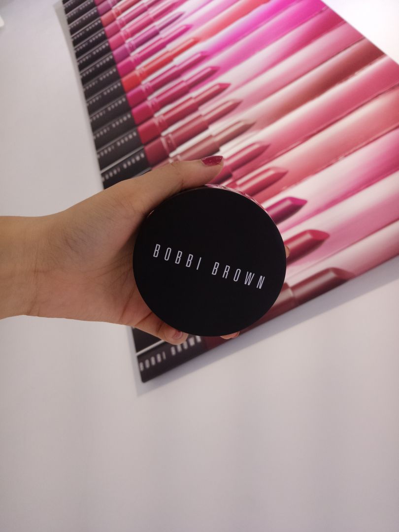 还在犹豫买哪款？下半年秋冬气垫粉饼新品完整开箱+试用心得公开