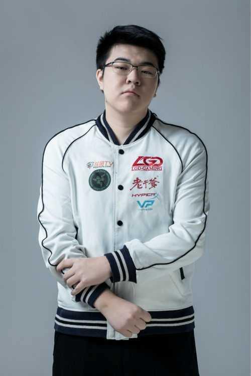 lol主播转型到绝地求生的职业选手,最被高估的lol选手