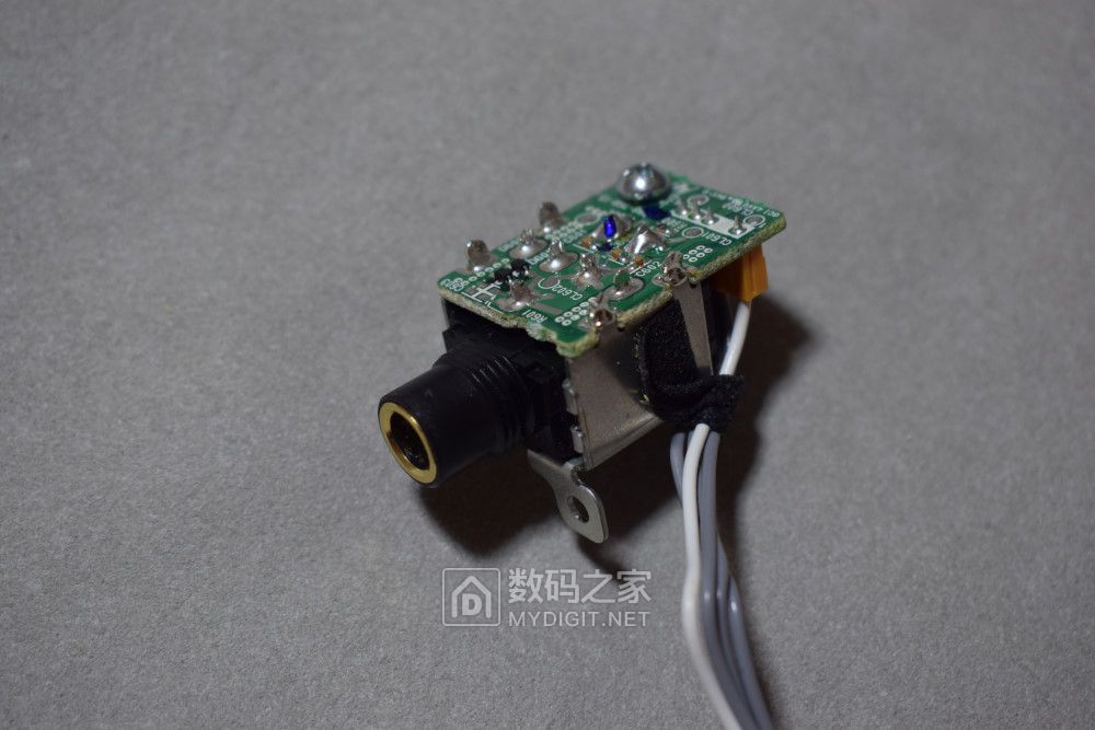 索尼uda1听感评测,索尼vf1功放拆解