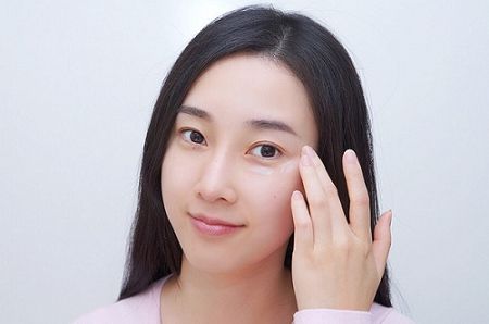 简单的去眼袋方法,轻松去眼袋最快的方法