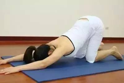 瑜伽跪姿脚背疼,瑜伽跪姿怎么解决痛