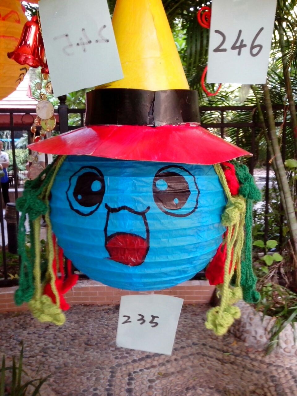 幼儿园第一个手工作品灯笼,幼儿园小朋友制作灯笼美篇