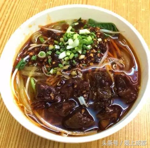 在宜宾,如果我们吃过这100样东西就结婚吧!