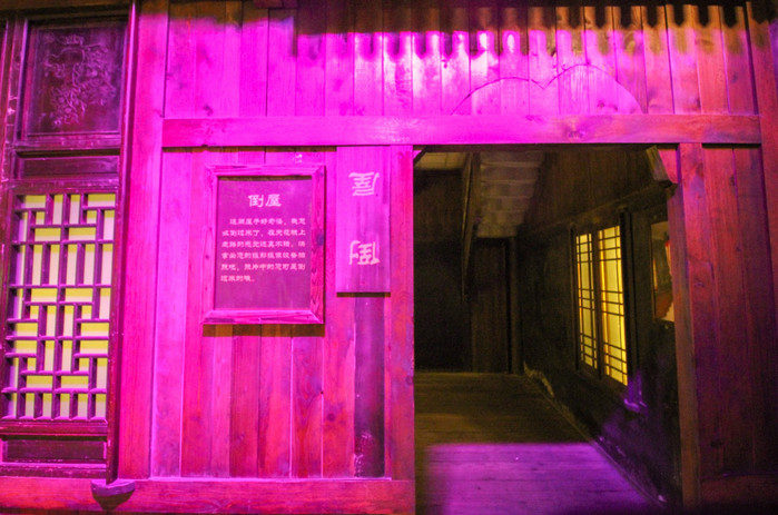 带着寻宝记游遍祖国大好河山,带着挖机去海边度假