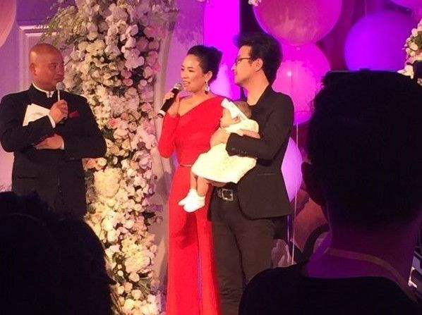 吴佩慈为大儿子庆生,吴佩慈纪晓波为儿子庆生