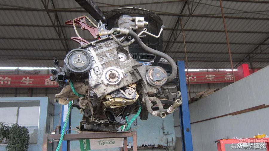 宝马320li发动机烧机油怎么修,宝马320i烧机油最佳解决方案