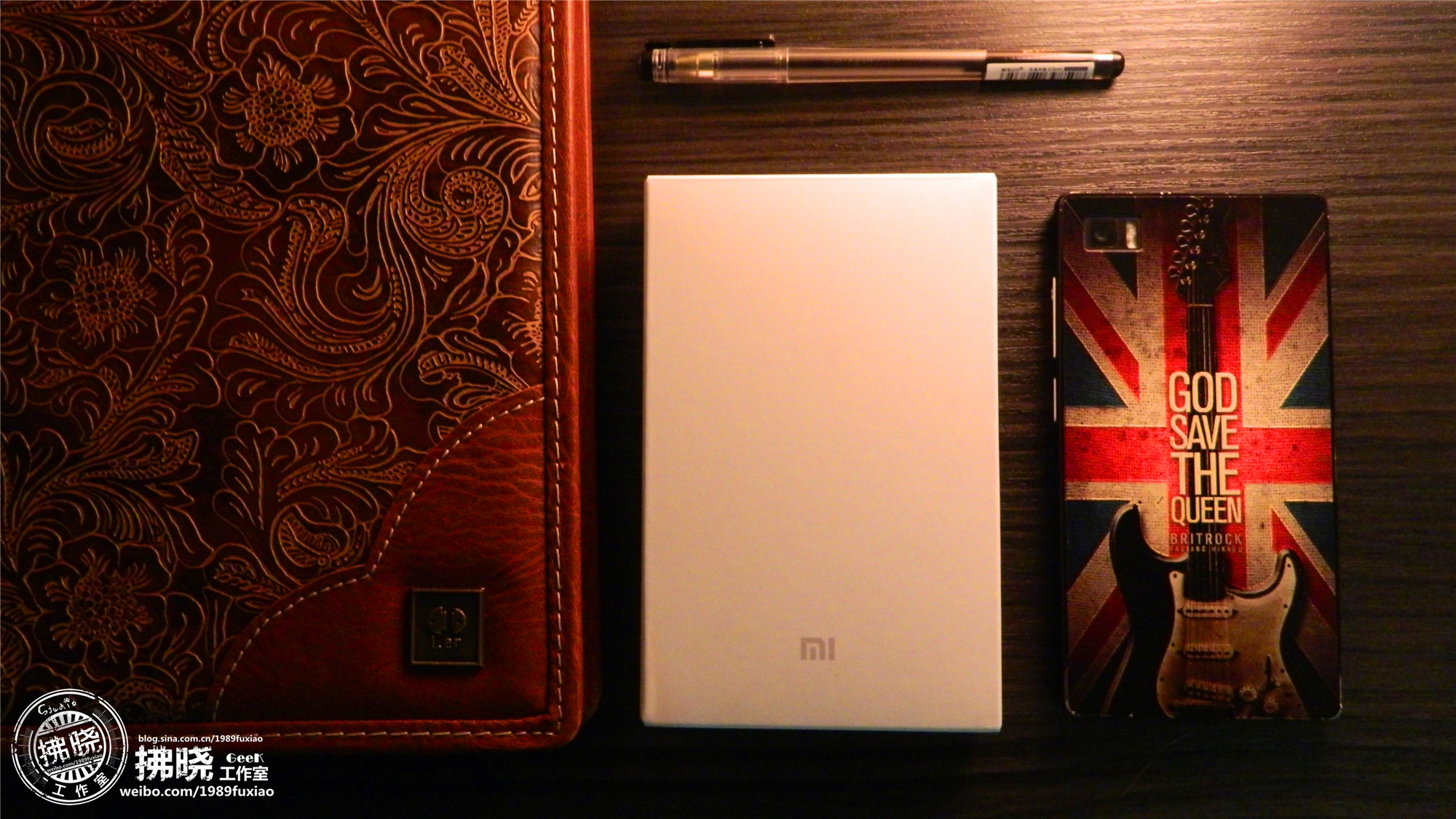 小米移动电源30000快充版测评,小米轻便移动电源推荐