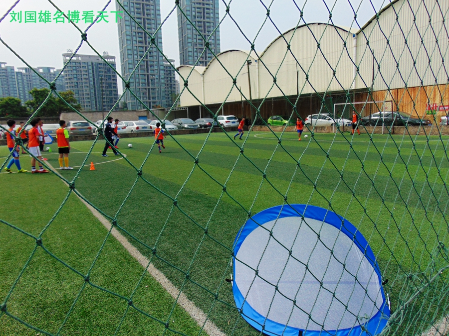 菲戈足球培训,菲戈和c罗训练照