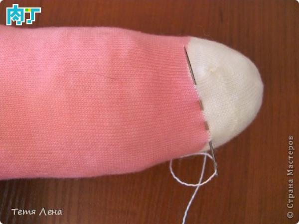 袜子制作狗狗布偶,最简单的袜子玩偶手工制作