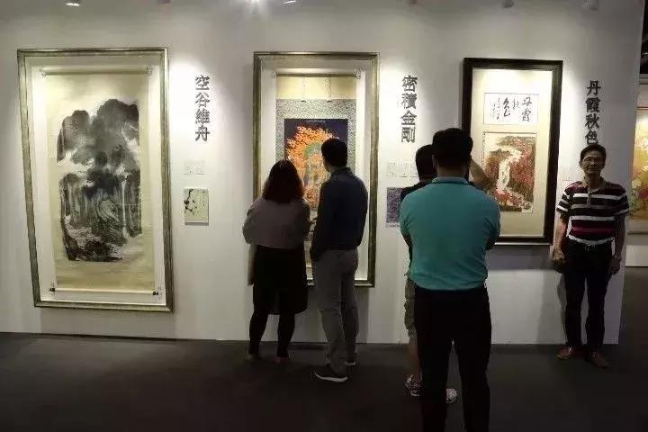 张大千获当代第一画家的金牌奖,张大千秋拍作品欣赏